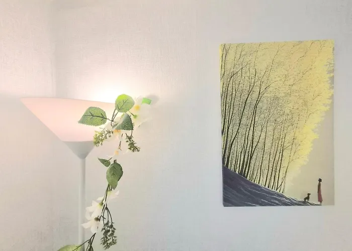 New Sale! Romantic 5m To Metro - Hongdae Myeong Jongno Ddm *